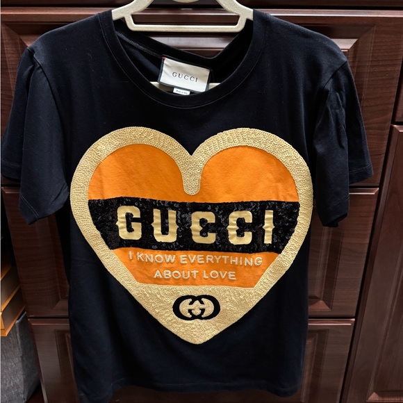 Gucci | Tops | Authentic Nwt Gucci Black And Orange Sequined Heart